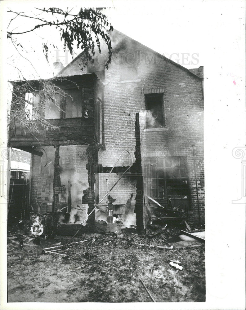 1984 Press Photo House Fires Detroit - Historic Images