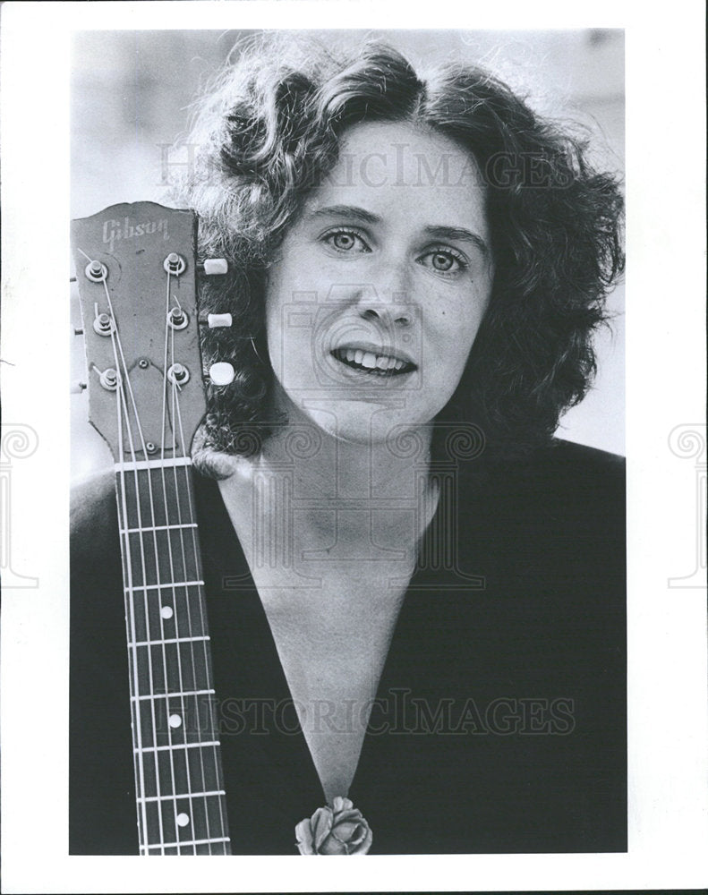 1981 Press Photo Musician Mary Flower - Historic Images