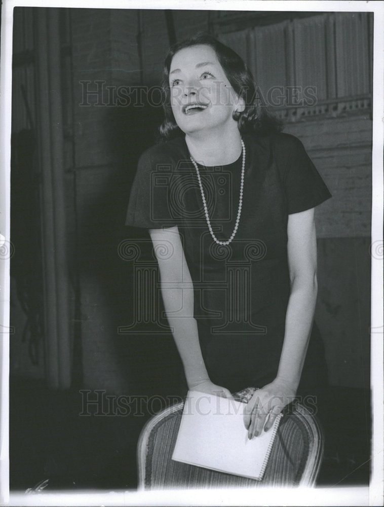 1960 Press Photo Nina Foch Broadway's "Second String" - Historic Images