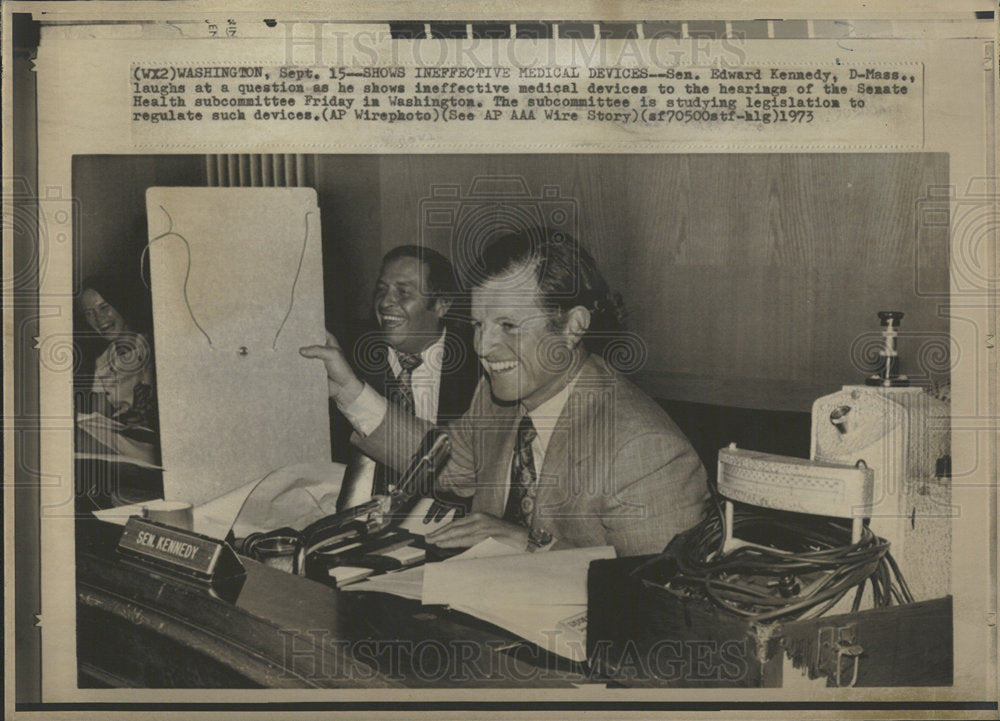 1973 Press Photo Senator Edward Kennedy At Hearing - Historic Images