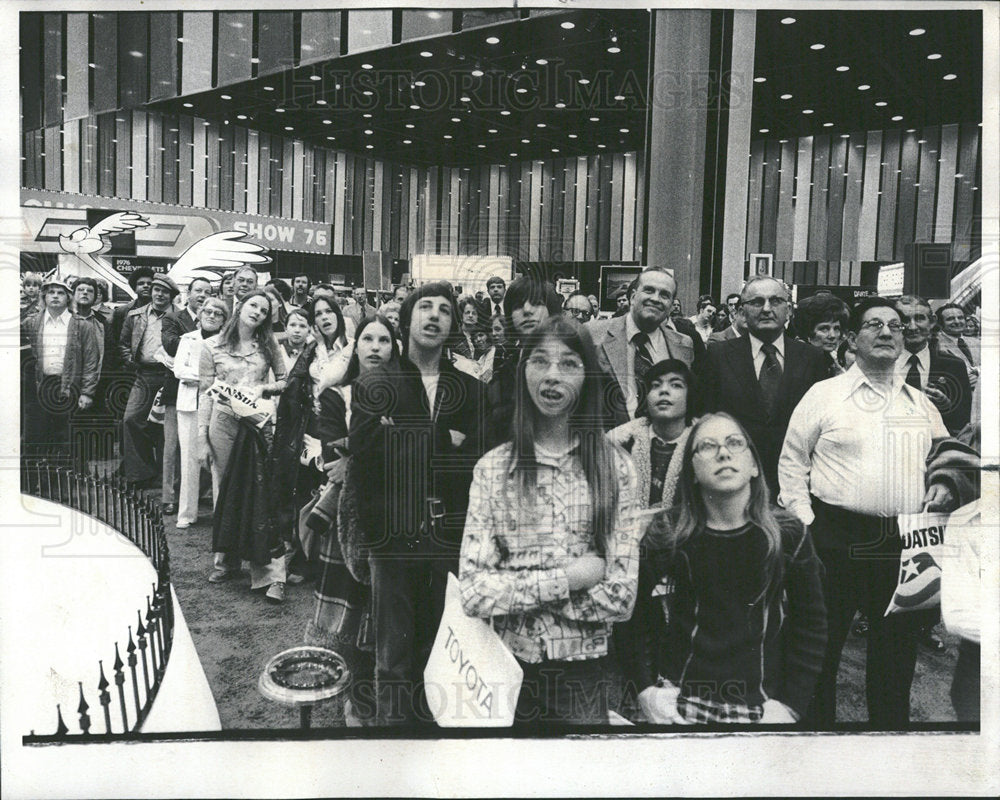 1976 Press Photo 68th Annual Chicago Auto Show - Historic Images