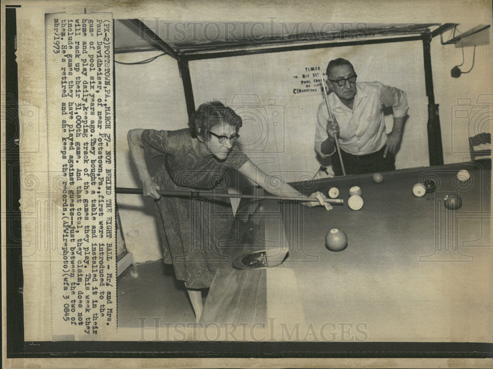 1973 Press Photo Pool playing Davidheiser couple, PA - Historic Images