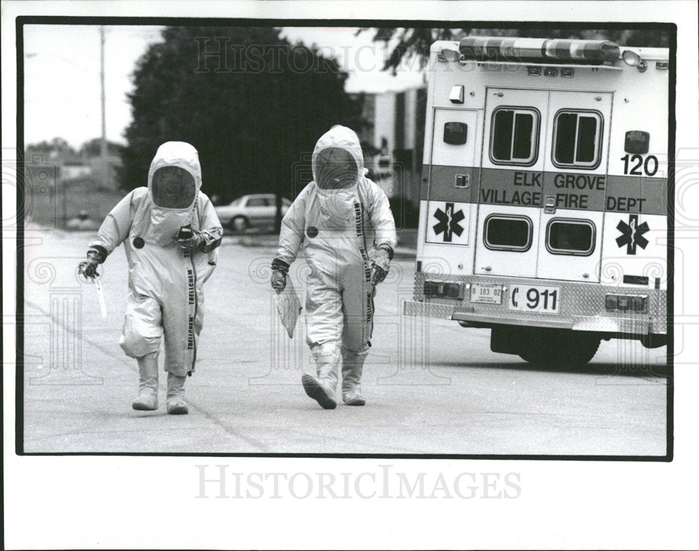 1993 Press Photo John Guglielmo &amp; Dave Sindahlar Hazmat - Historic Images