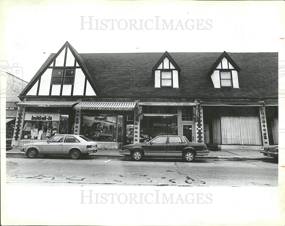 1984 Press Photo Hubbard Woods Shopping Area Stores - Historic Images