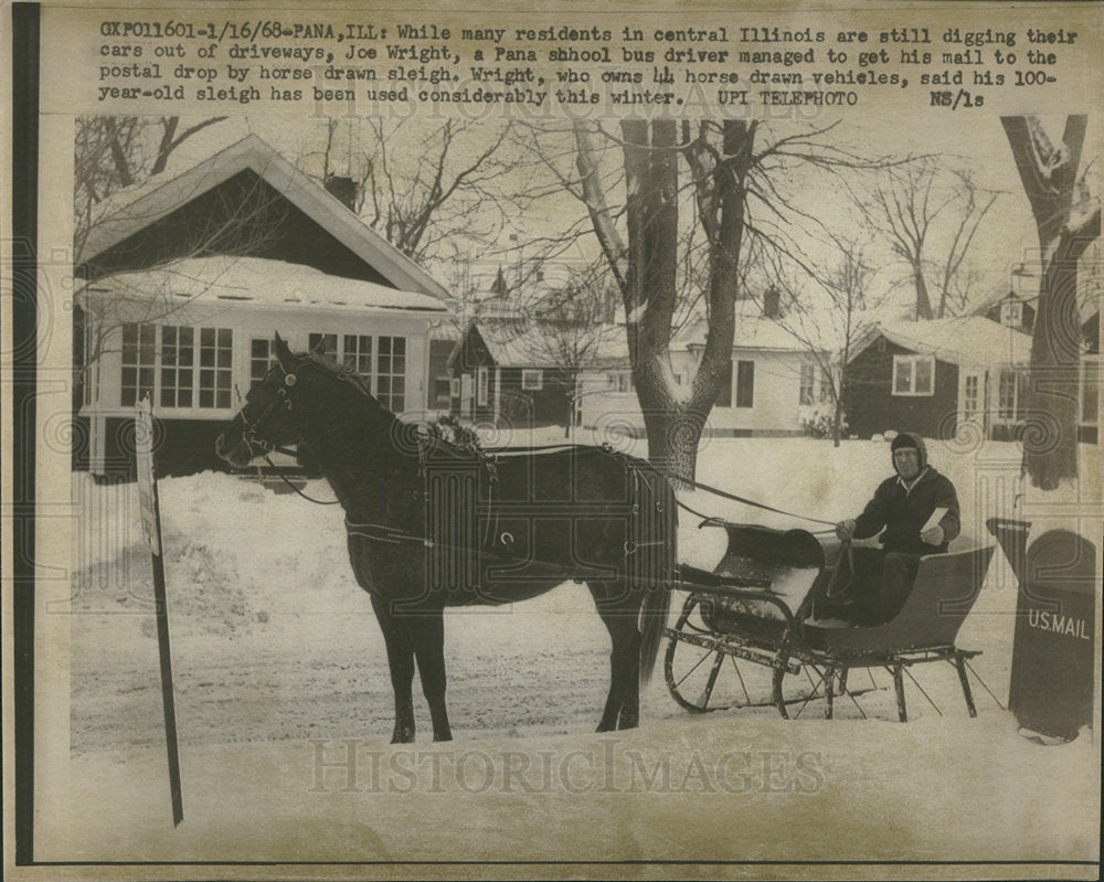 1968 Press Photo Wright postal drop horse drawn sleigh - Historic Images