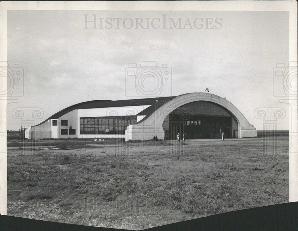 Press Photo The Hanger At Sky Harbor Airport - Historic Images
