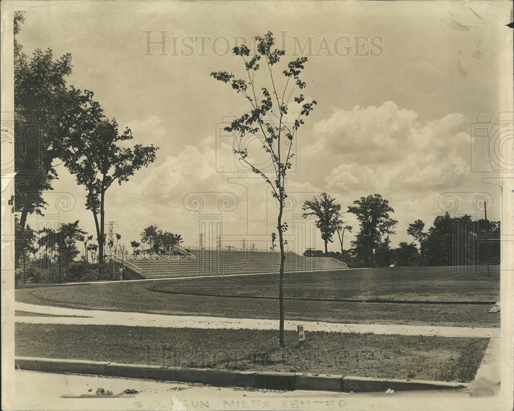 1939 Press Photo Football Field Skokie Illinois - Historic Images