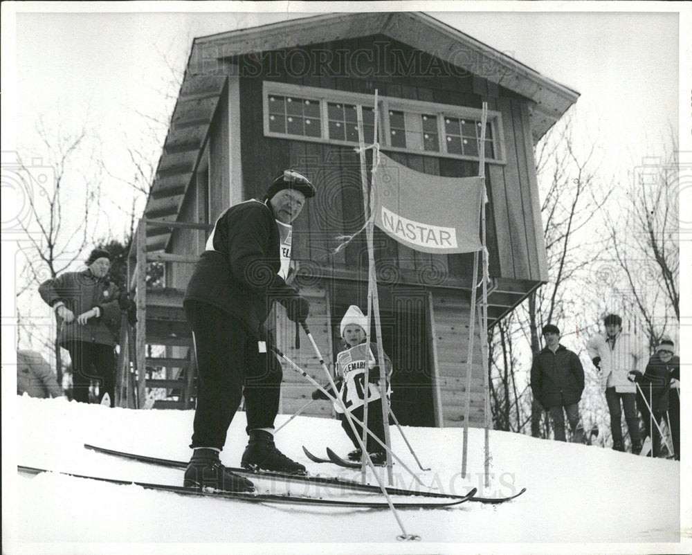1970 Press Photo Skiing Young Ricki Schaller Hayward Be - Historic Images