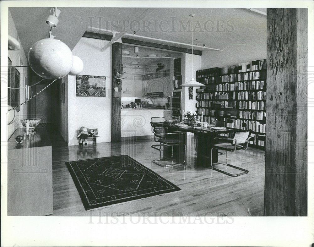 1982 Press Photo Cookbooks Fill Floor Ceiling Shelves  - Historic Images