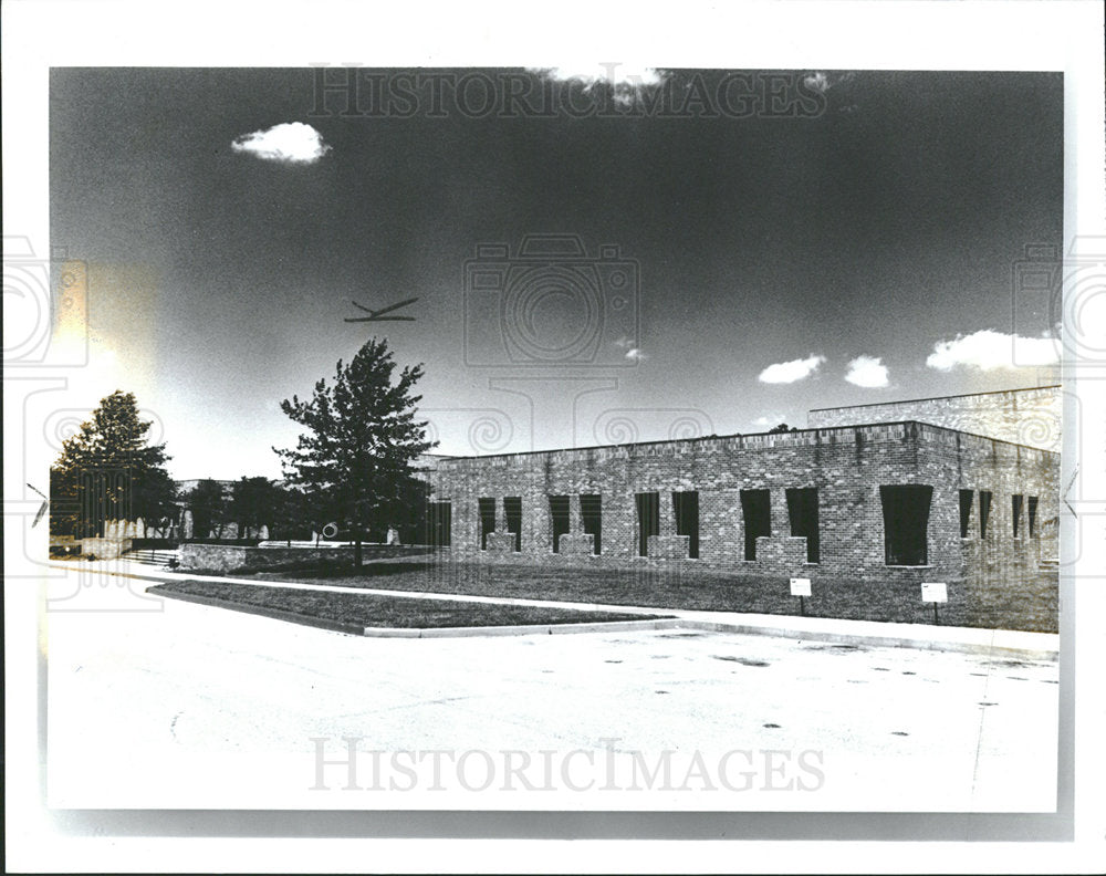 1981 Press Photo Bendix Corp. Plant In Columbia - Historic Images