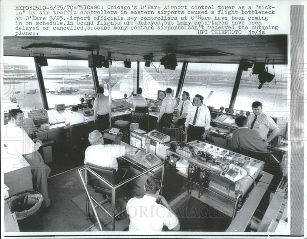 1970 Press Photo Chicago’s O’Hare Airport Control Tower - Historic Images