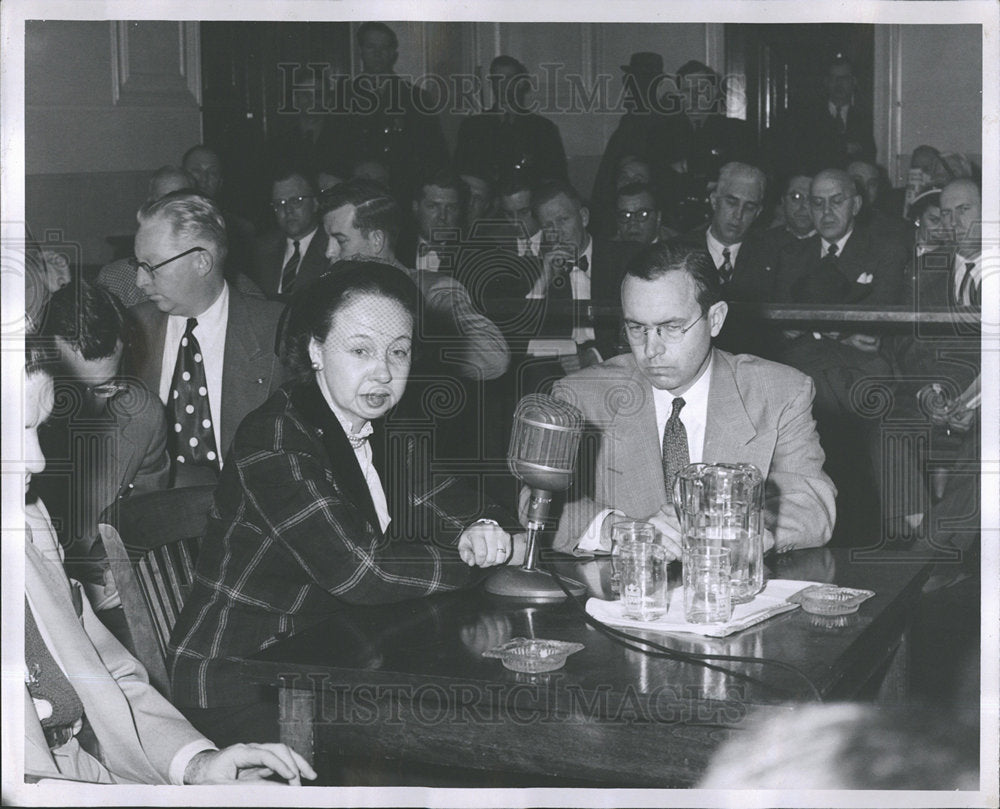 1952 D.W.Maki Detroit Attorny with wife - Historic Images