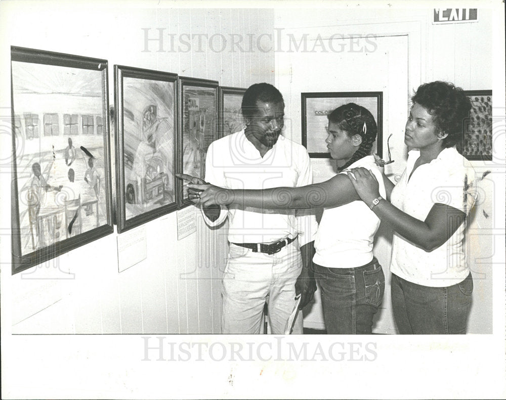 1982 Press Photo James Lews June Parnell  Nahum Aaron   - Historic Images