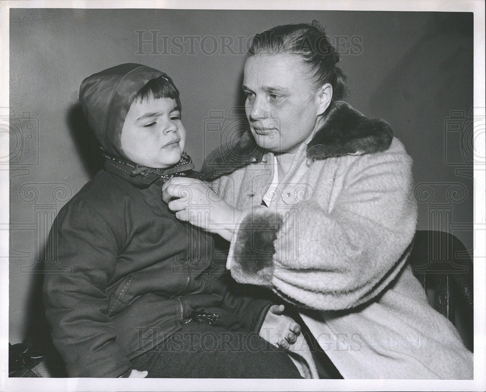 1956 Press Photo Murdered Gurgen Marik&#39;s Family - Historic Images