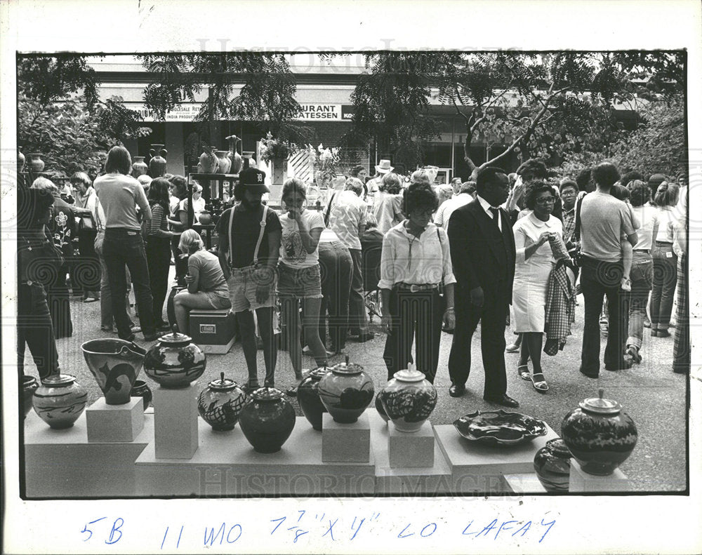 1980 Press Photo Lafayette Park Art Fair Show Detroit - Historic Images