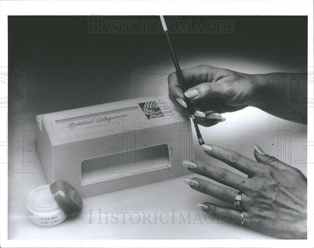 1990 Press Photo Finger Nails polish color - Historic Images