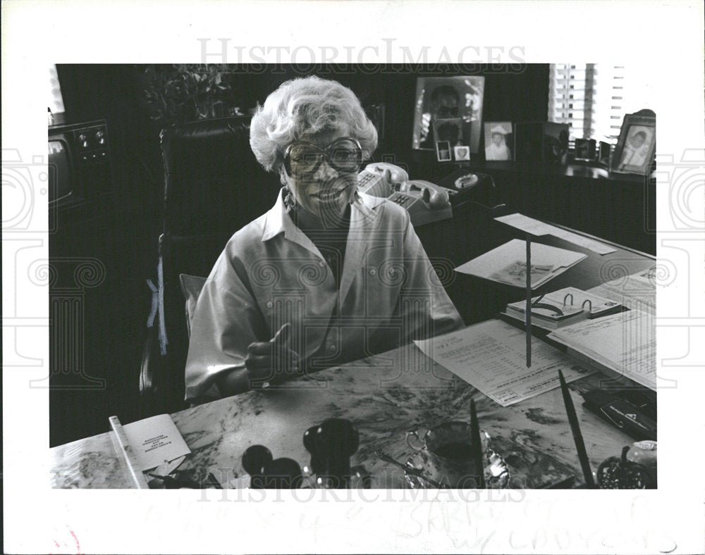 1986 Press Photo hief Mary Jerrett Woodward Detroit  - Historic Images