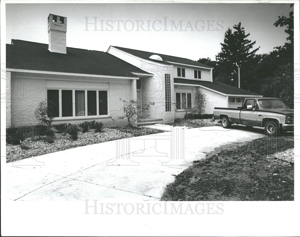 1987 Press Photo Four Tops Homes House Ownee One Burlin - Historic Images