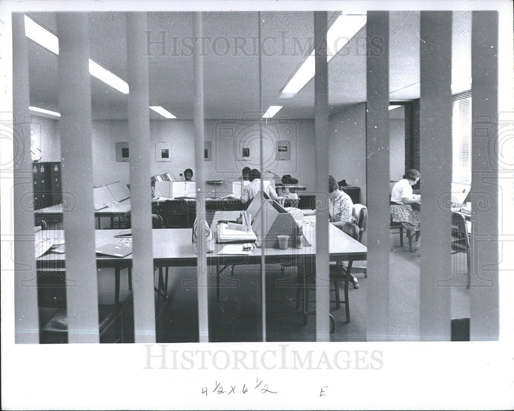 1966 Press Photo Institute Social Research Building  - Historic Images