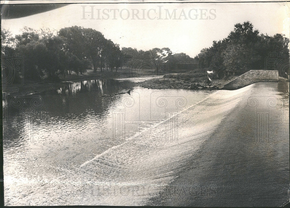 1973 Press Photo Waters of DuPage River Channahon Park - Historic Images