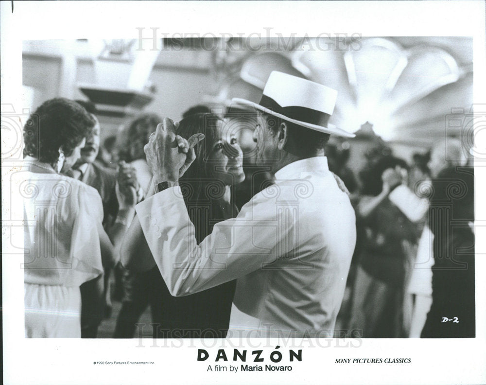 1992 Press Photo Actors Maria Rojo Daniel Rergis Danzon - Historic Images