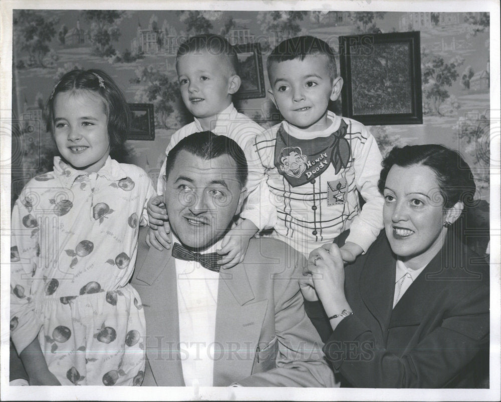 1954 Press Photo Windsor Mayor Michael J. Parker Family - Historic Images