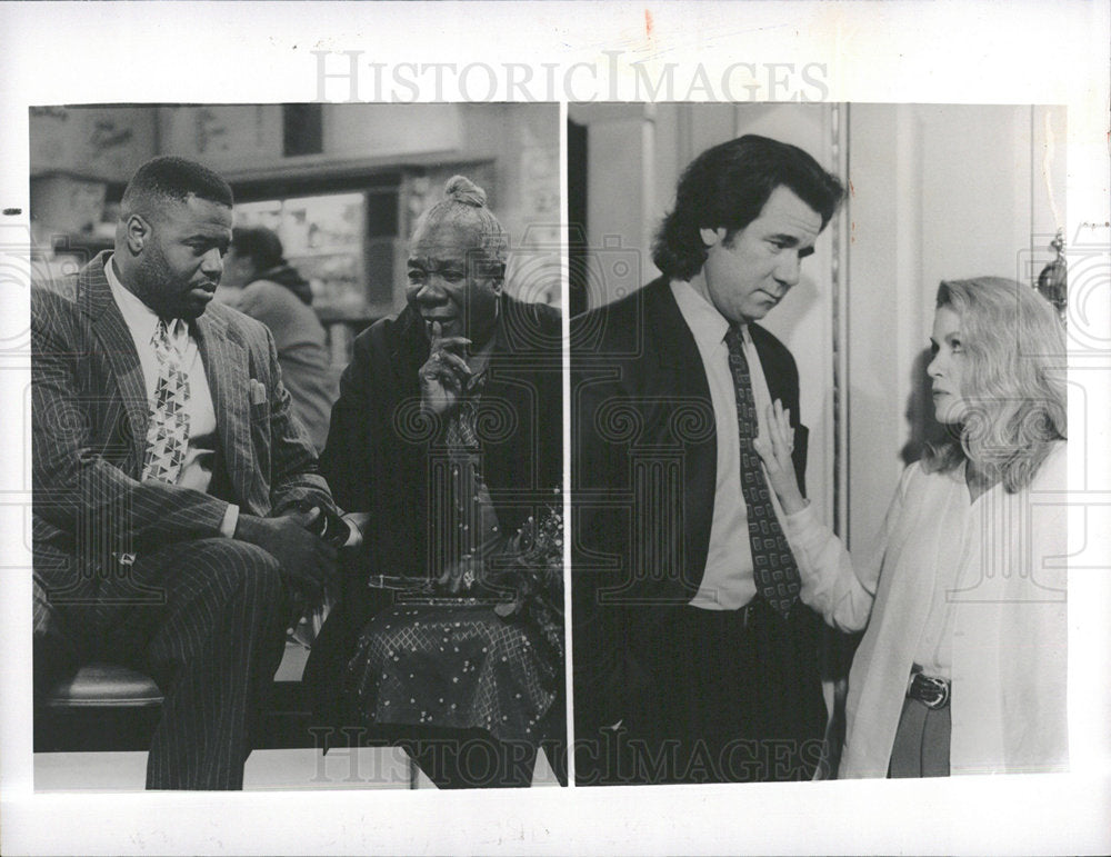 1993 Press Photo John Larroquette Show Mills McBride - Historic Images