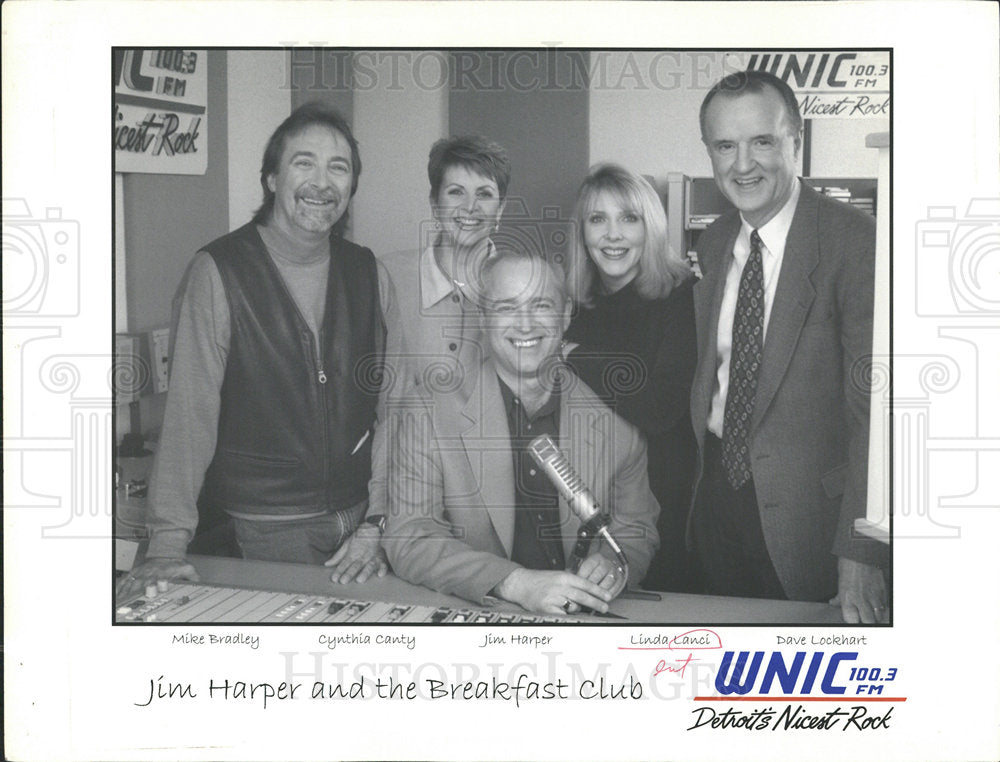 Press Photo 100.3FM Jim Harper Breakfast Club - Historic Images