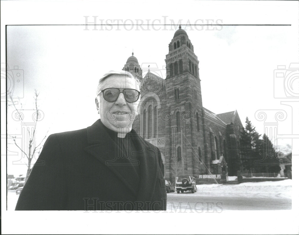 1987 Press Photo Rev. Louis Cappo - Historic Images