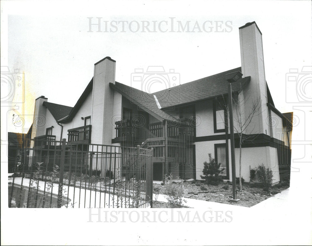 1985 Press Photo Residence Inn Hotel Madison Heights - Historic Images
