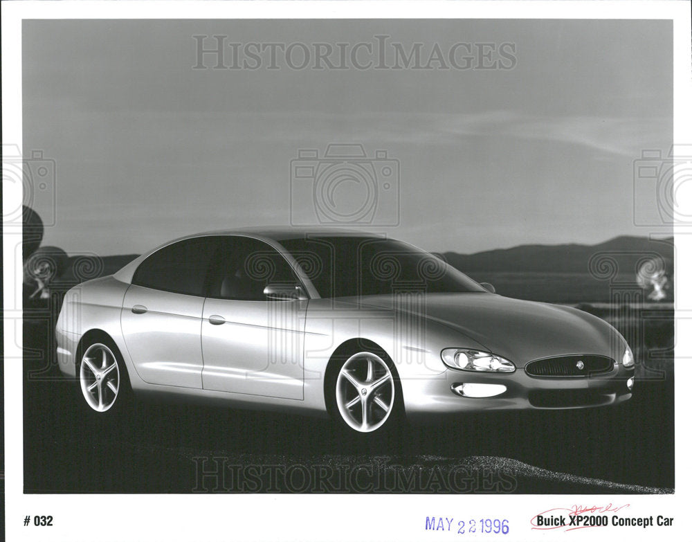 1996 Press Photo Buick XP200 Concept Car - Historic Images