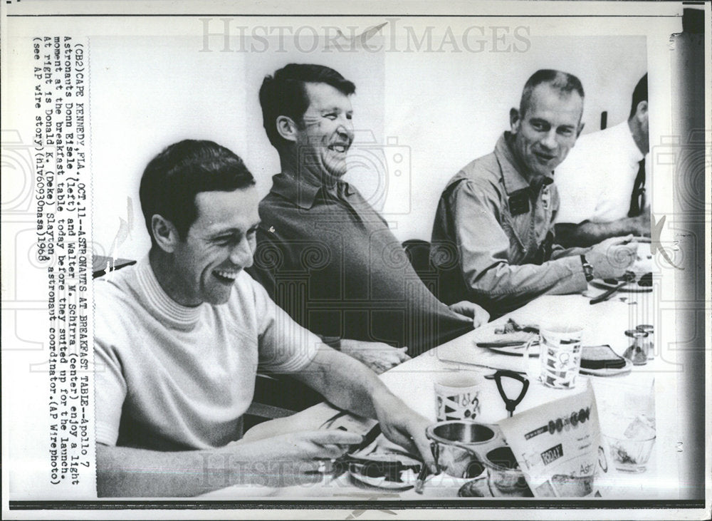 1968 Press Photo Apollo 7 astronauts launch breakfast - Historic Images