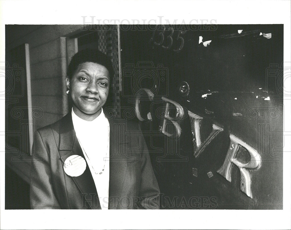 1990 Press Photo Director of Medications,Maureen Taylor - Historic Images