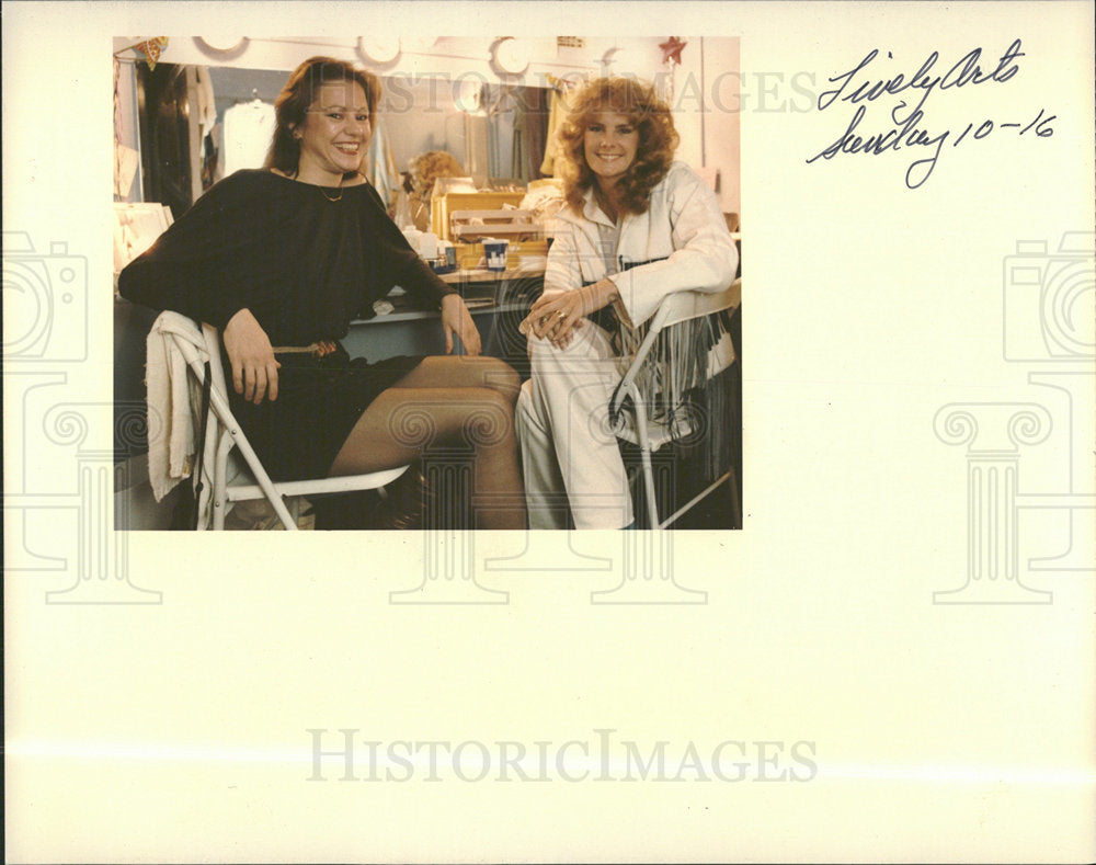 1983 Press Photo Linda Haberman Deborah Phelan Actors - Historic Images