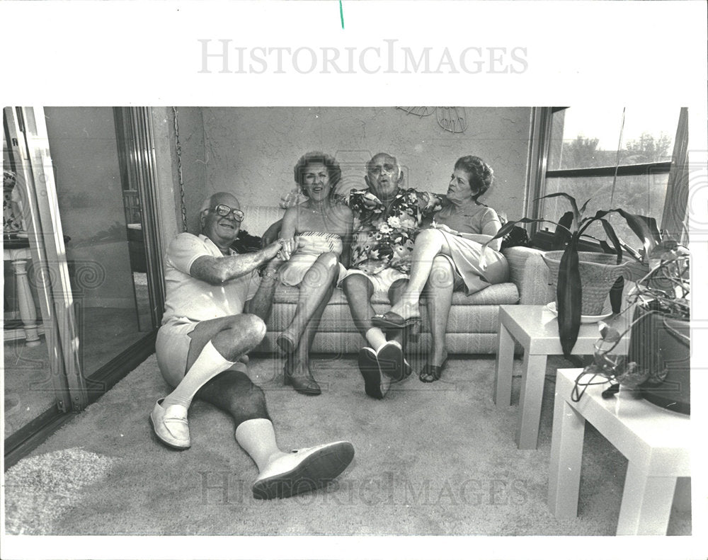 1982 Press Photo Chicagoans move to Florida - Historic Images