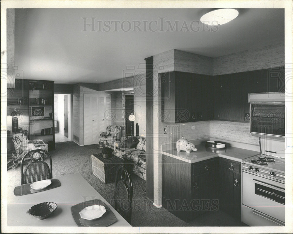 1971 Press Photo Home Builders Association Award Winner - Historic Images