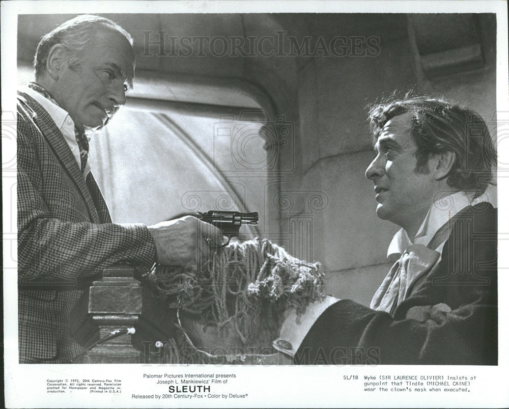 1973 Press Photo Laurence Olivier Michael Caine Sleuth - Historic Images
