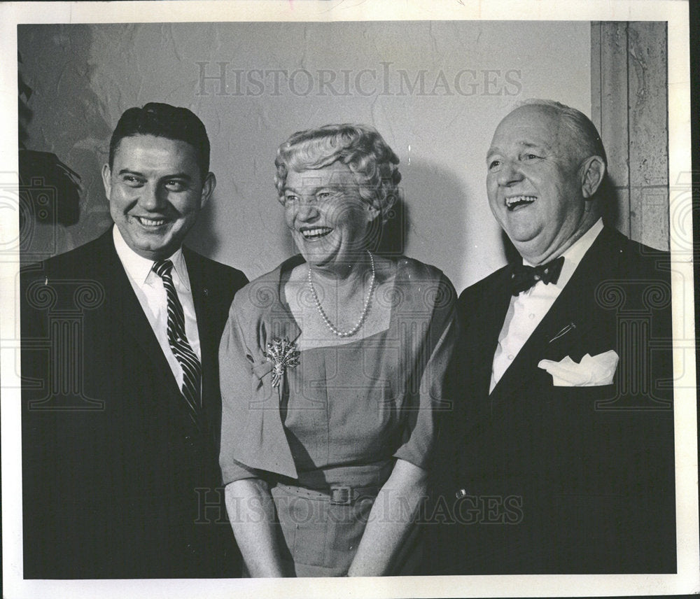 1959 Press Photo Joe Flood American Radio Broadcaster - Historic Images