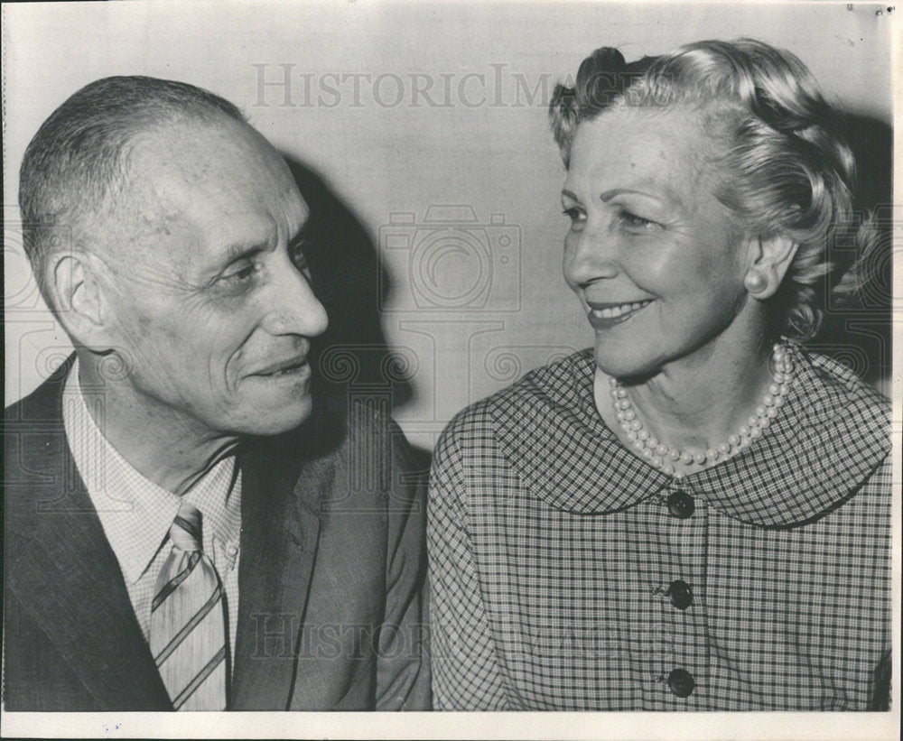 1964 Press Photo Sen. Kerr&#39;s Widow Marries Olney Flynn - Historic Images