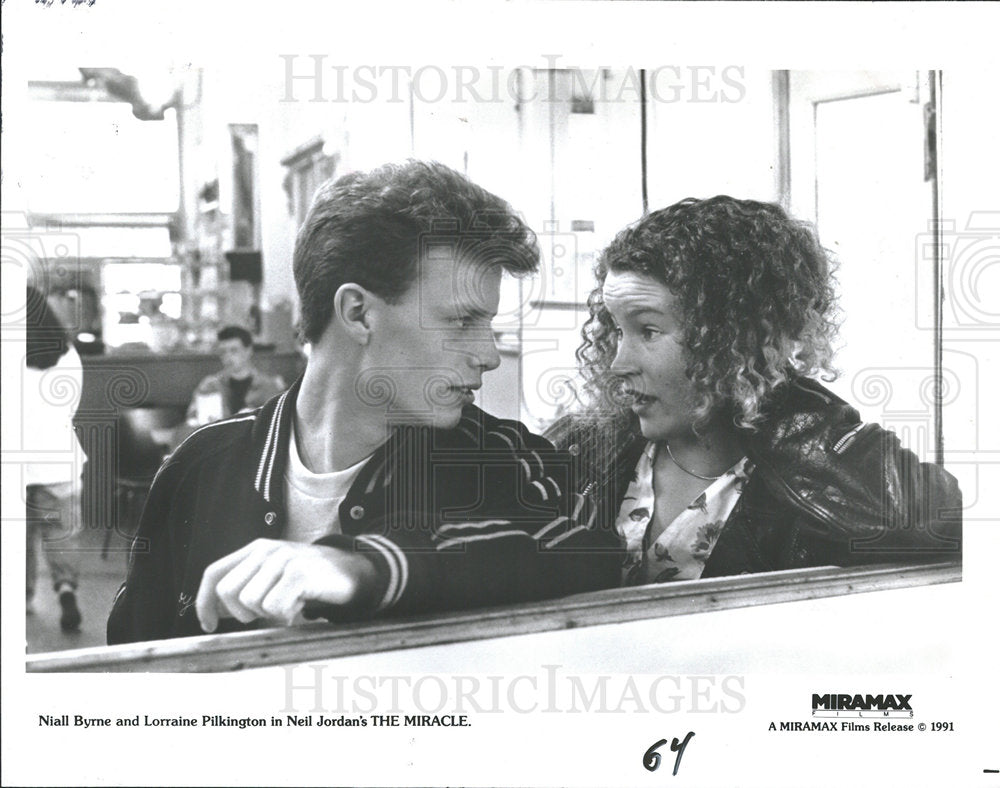 1991 Press Photo Byrne and Pilkington in "The Miracle" - Historic Images