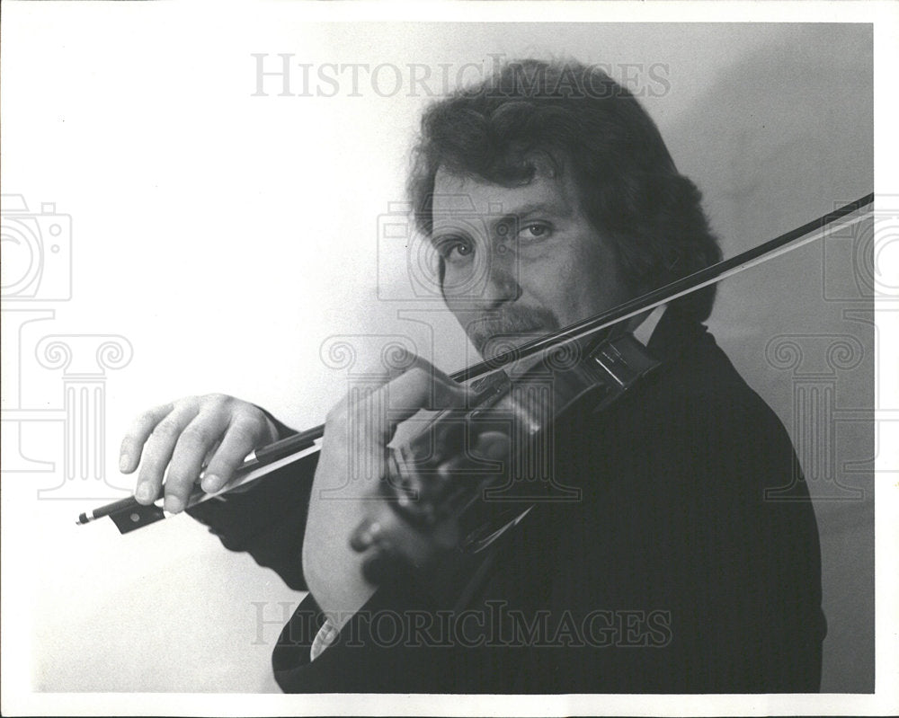 1977 Press Photo John Fodor Touchstone Violinist music - Historic Images