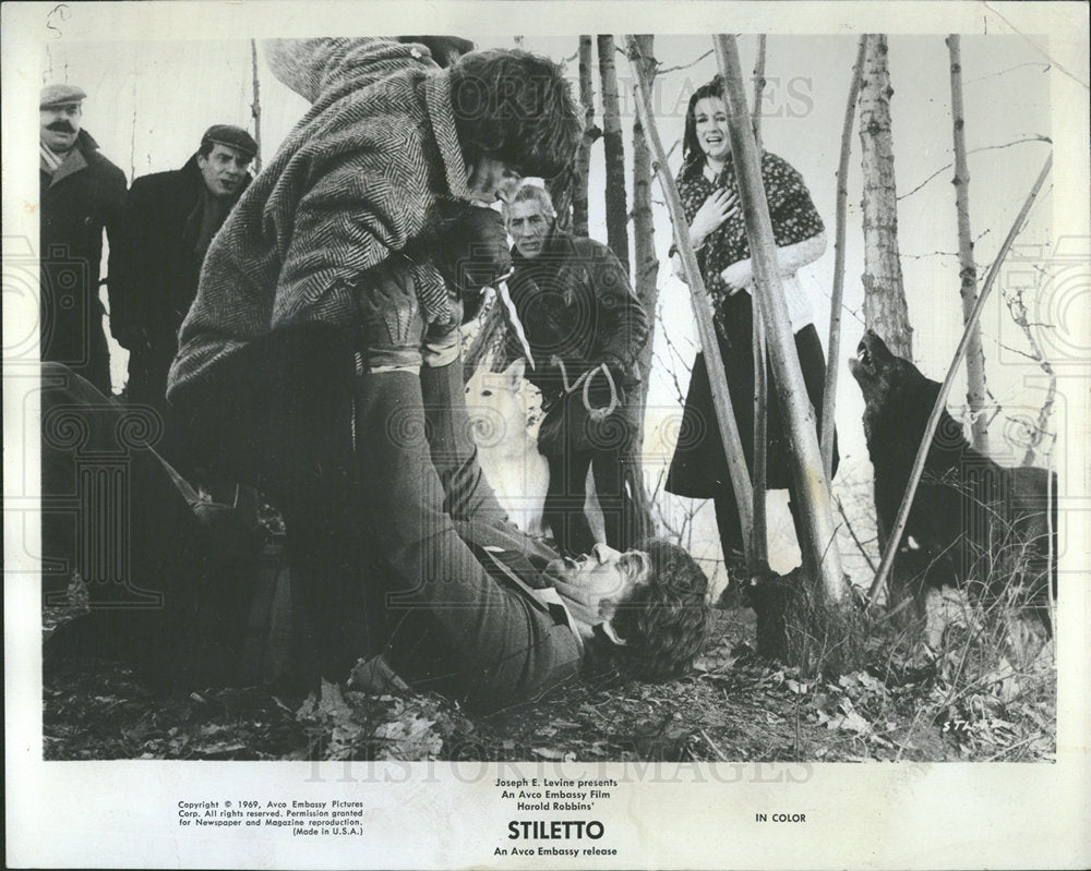 1969 Press Photo Alex Cord and Tony Amato in Stiletto - Historic Images