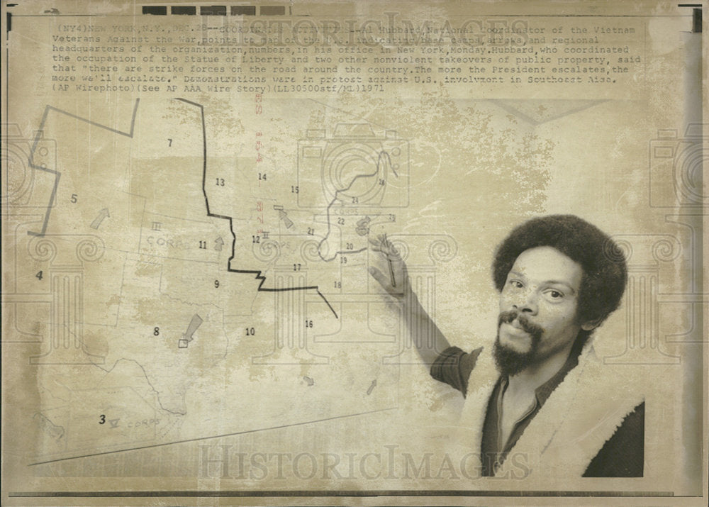 1971 Press Photo Al Hubbard Vietnam Veterans War Statue - Historic Images