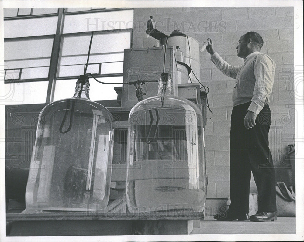 1965 Press Photo Homemade Water Device by Fletcher - Historic Images
