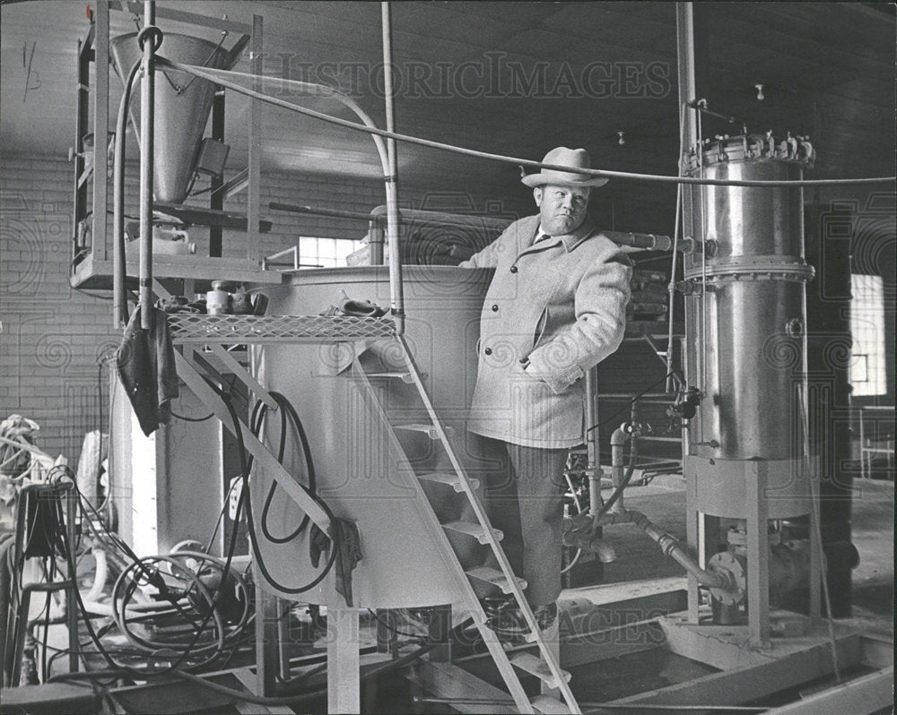 1967 Press Photo Politician Walter Fletcher - Historic Images