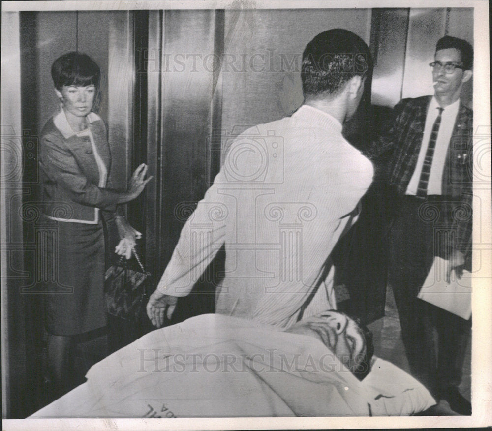 1966 Press Photo Dr Carl Coppolino Court Hospital Snap  - Historic Images