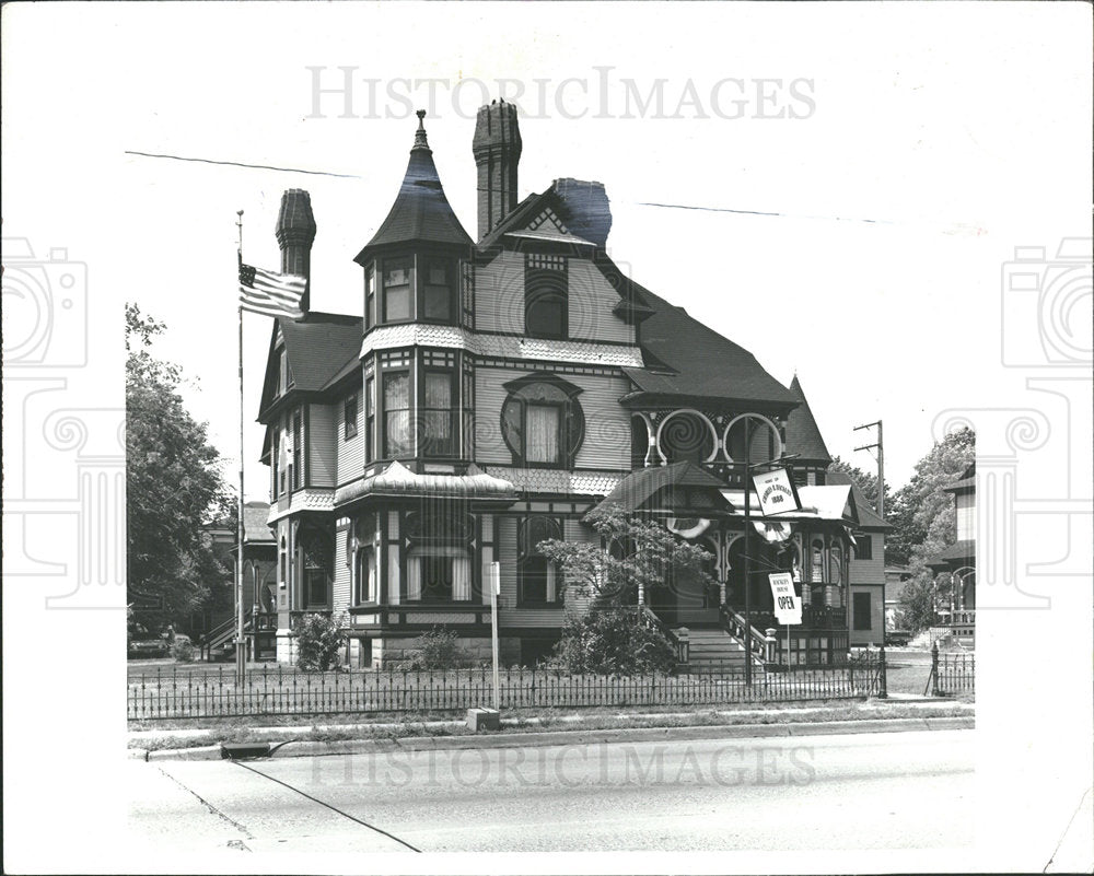 1981 Press Photo Michigan Muskegon Homes - Historic Images