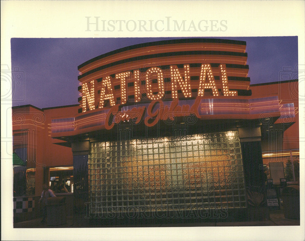 1995 Press Photo National Coney Island Royal Oak Hang   - Historic Images