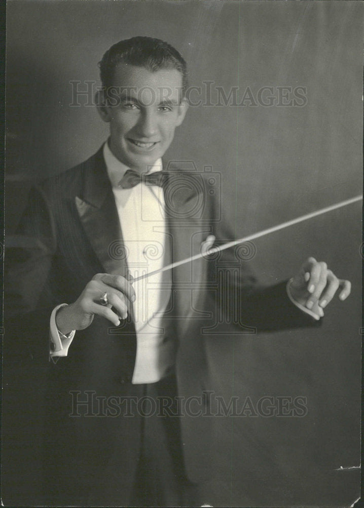 1932 Press Photo Buster Graves Conductor Musician - Historic Images