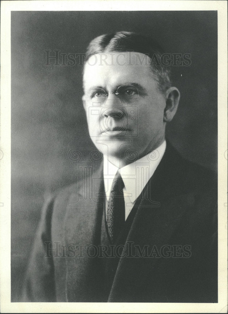 1937 Press Photo Wilbur Denious Black Coat Tie White  - Historic Images
